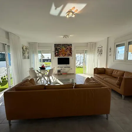 6- Pink Princess Villa *